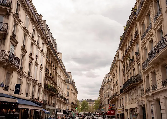 Edgar Grands Boulevards - Boulanger Paryż